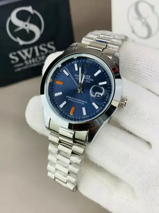 Milgauss DARK BLUE DIAL WITH SILVER CHAIN