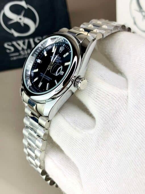 Oyster Perpetual Black Dial Silver Chain - Image 3