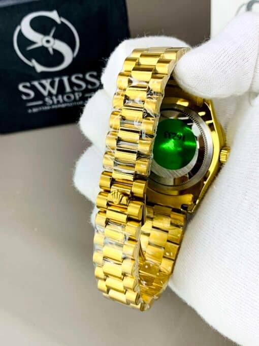 Milgauss Golden Dial With Golden Chain - Image 4